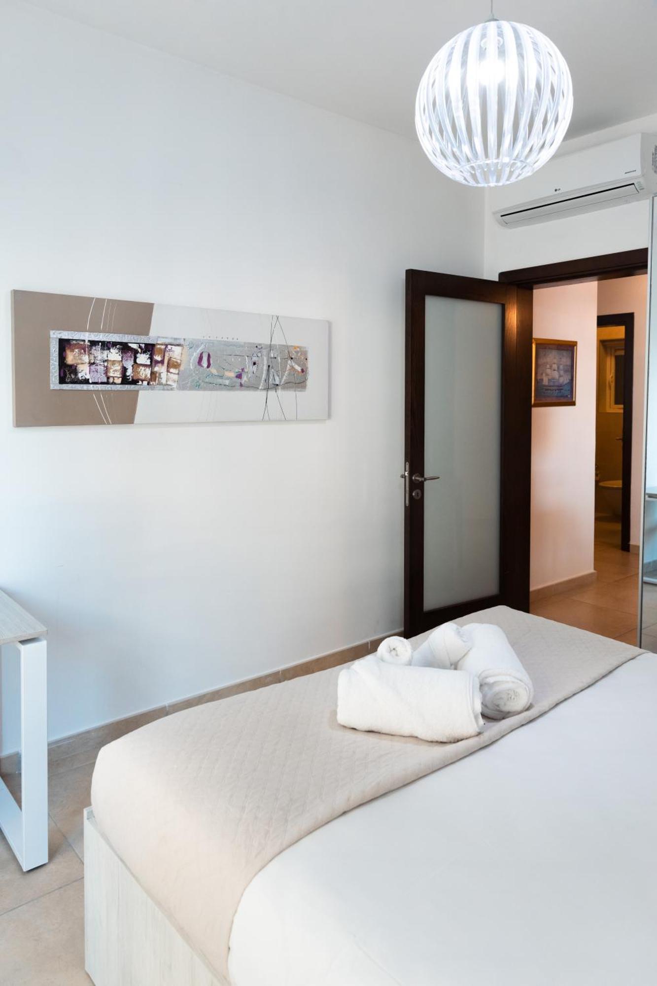 Luxury Seafront 3Br With Pool By Arcobnb Sliema Dış mekan fotoğraf