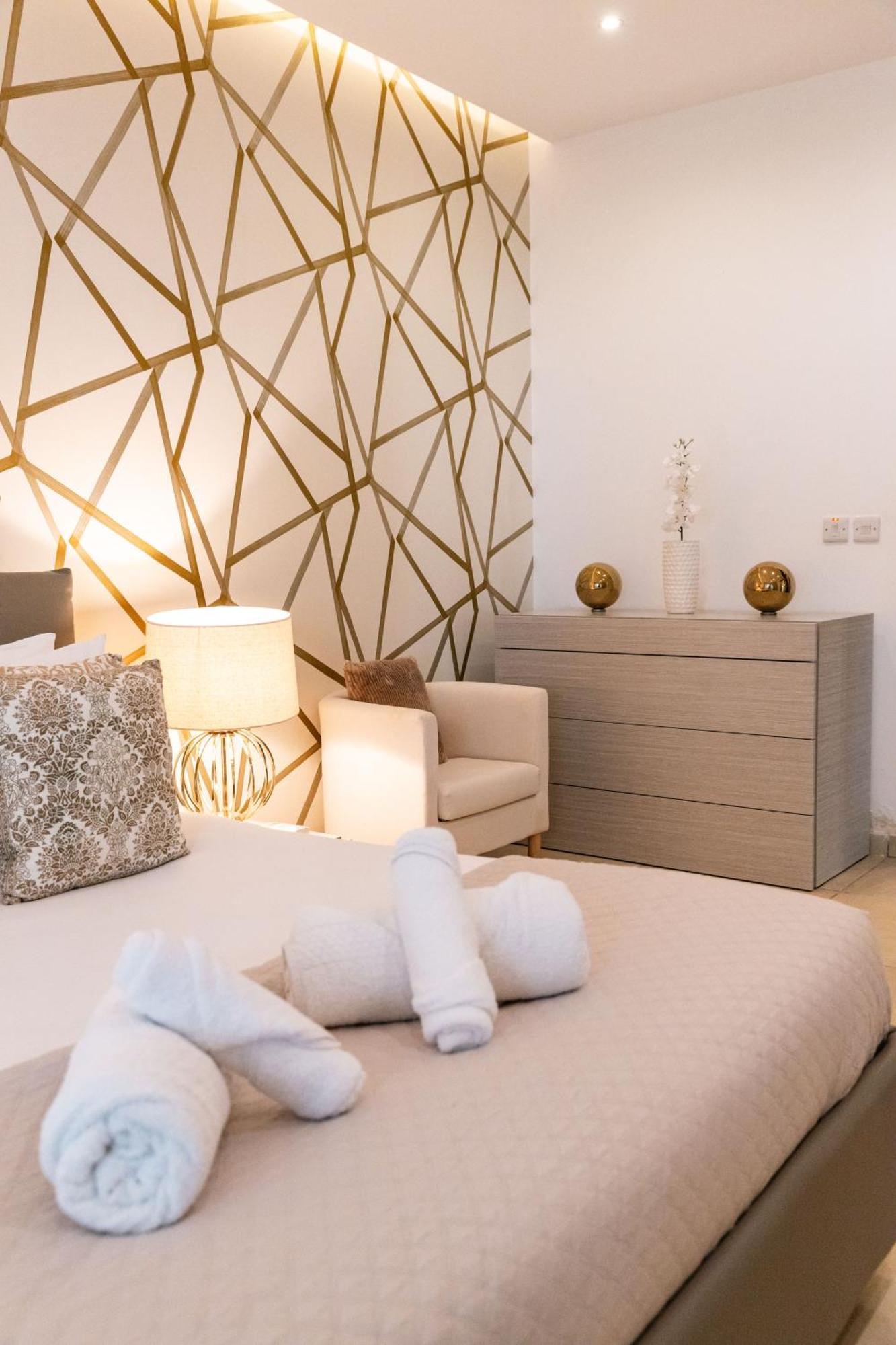 Luxury Seafront 3Br With Pool By Arcobnb Sliema Dış mekan fotoğraf