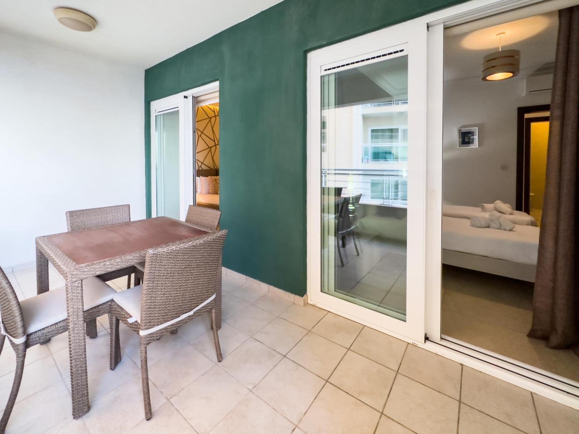 Luxury Seafront 3Br With Pool By Arcobnb Sliema Dış mekan fotoğraf