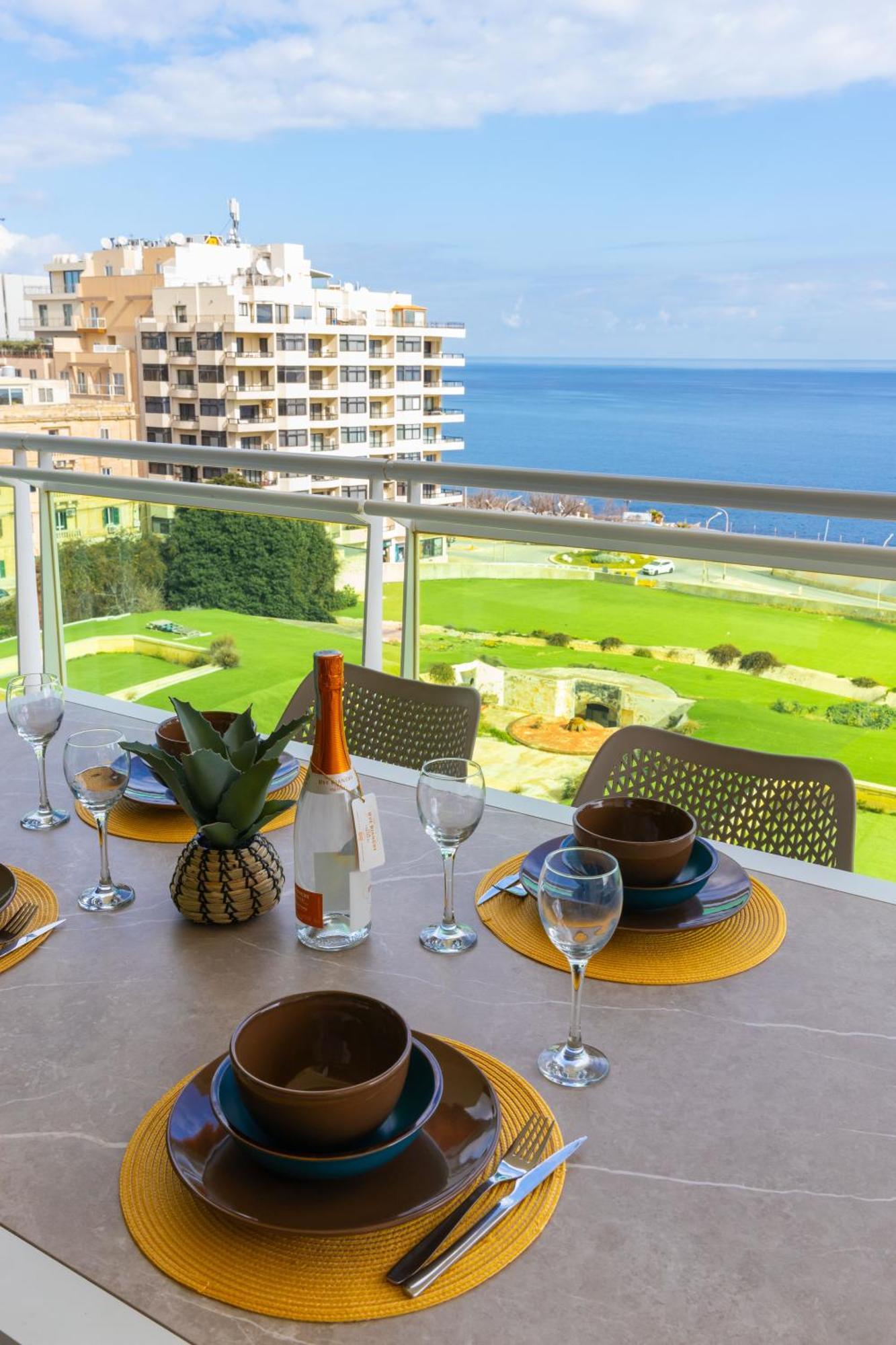 Luxury Seafront 3Br With Pool By Arcobnb Sliema Dış mekan fotoğraf